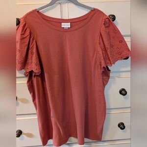 Ava & Viv Top With Eyelet Sleeves Size 2X